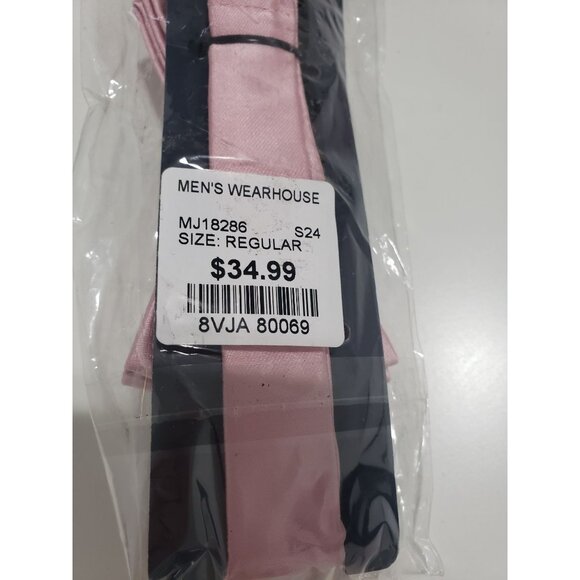 Egara Pre-Tied Formal Bow Tie in Pink - Picture 4 of 4